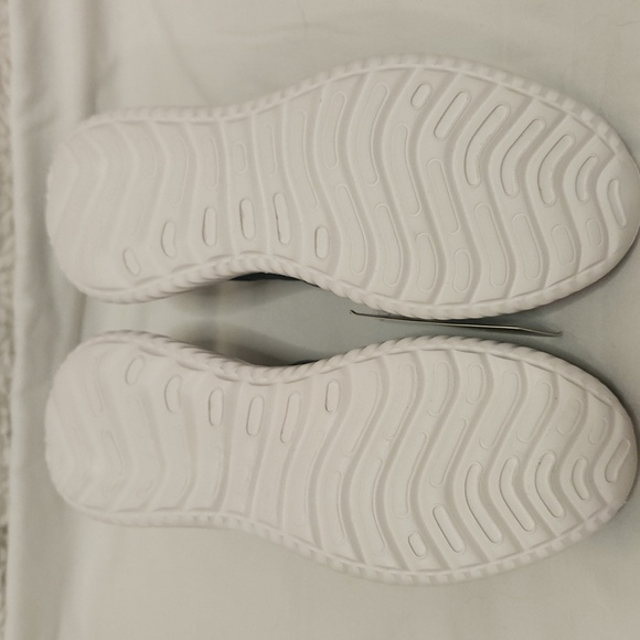 New! AKK grey shoes sneakers walking slip on tennis casual athletic gym work - Picture 12 of 14